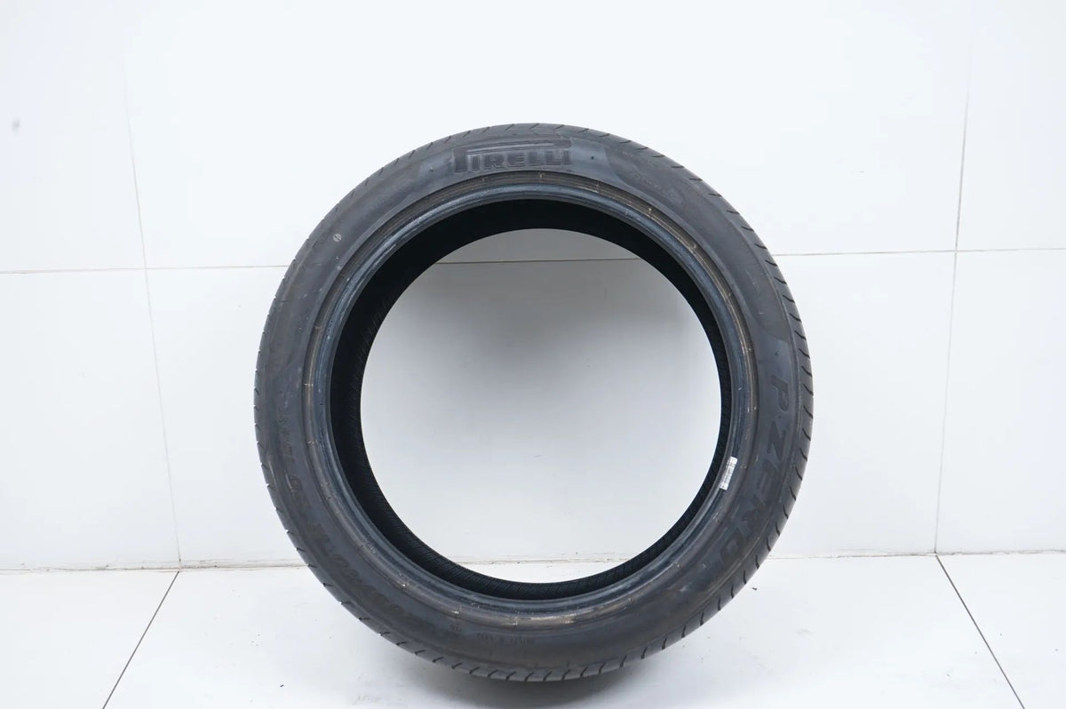 1 pneu été de démonstration Pirelli 265/40/20 pouces DOT16 AO Vue détaillée 2