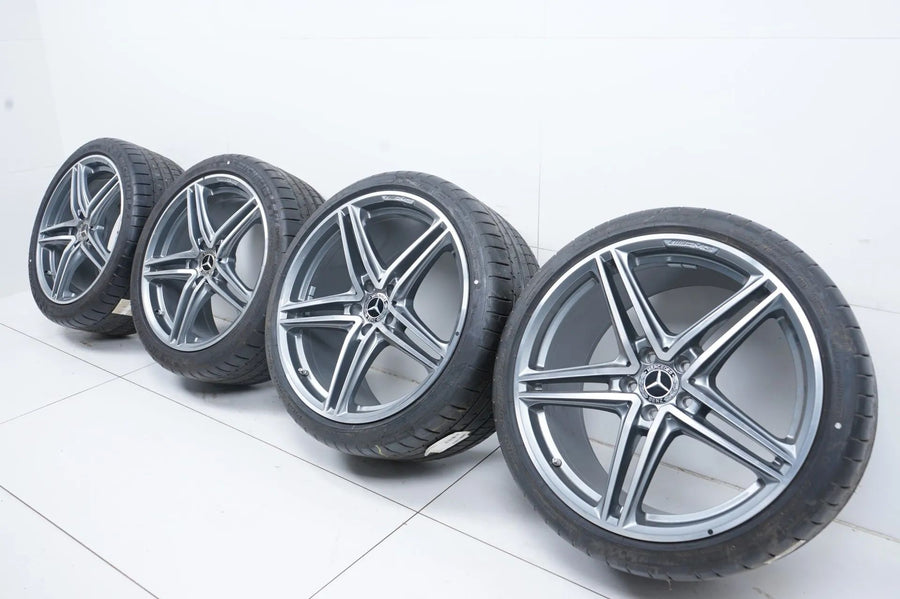 Mercedes GT GTS W190 summer tires, summer wheels 19/20 inch