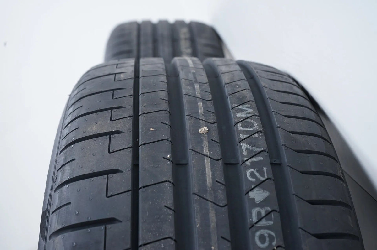 New Mercedes AMG GT W290 summer wheels, summer tires, 19 inch Detailansicht 13