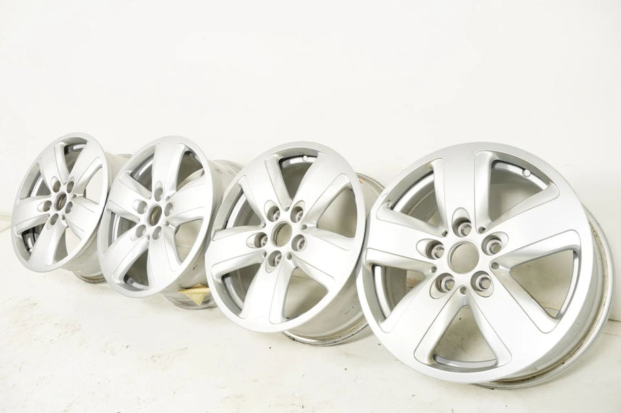 MINI Clubman F54 lichtmetalen velgen 16 inch 517 6856043 7J