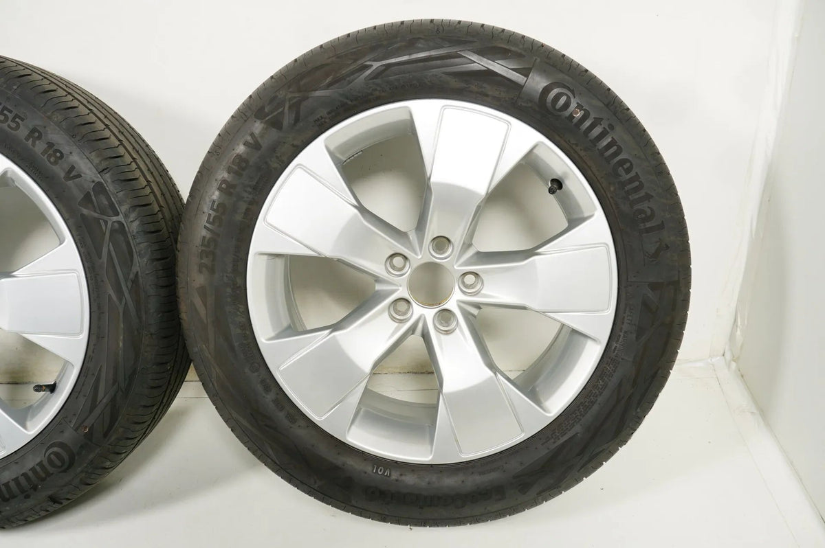 Volvo XC40 summer tires, summer wheels 235/55 R18 inch Detailansicht 6