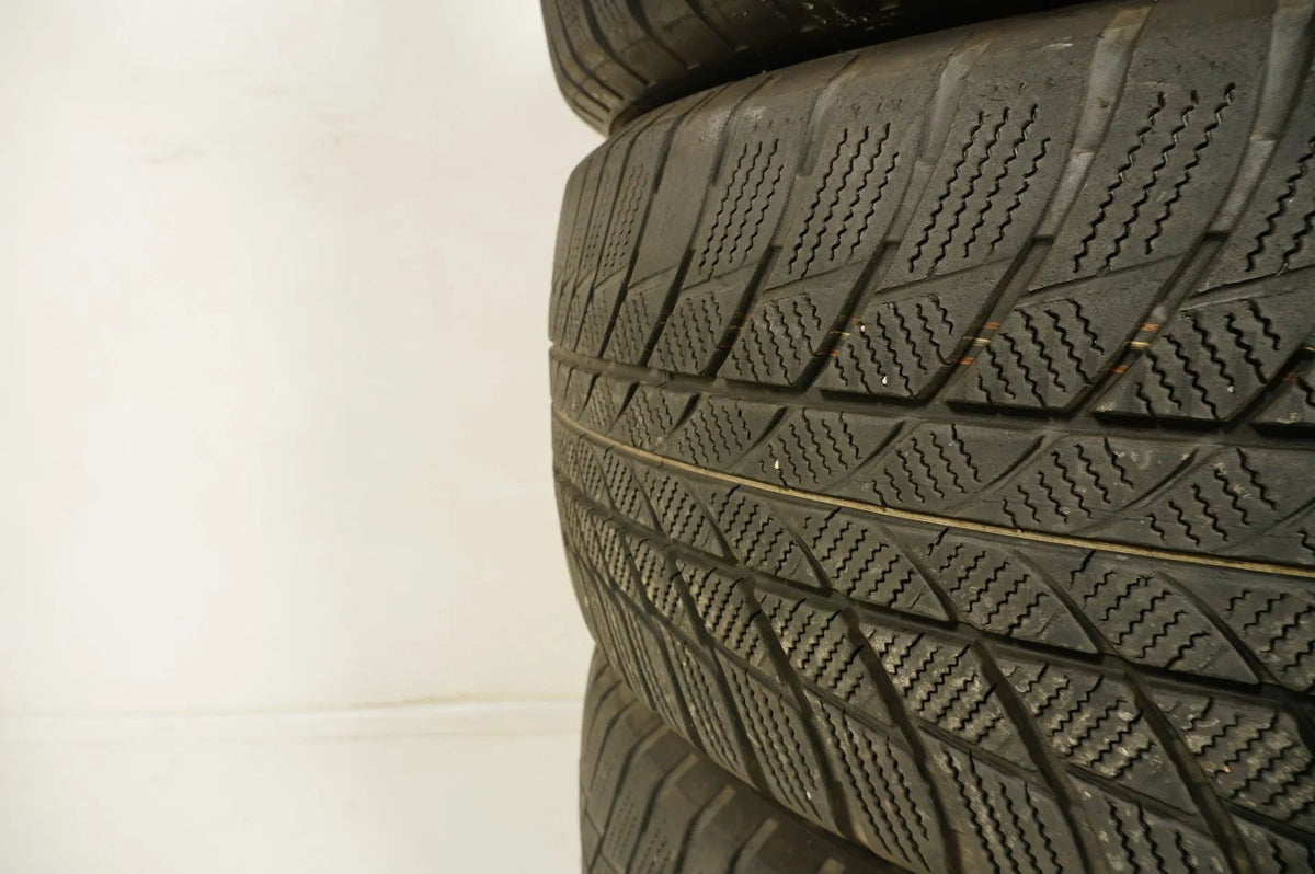 4 x Bridgestone winter tires 245/50 R19 inch DOT18 BMW* approx. 5mm tread depth RFT Detailansicht 7
