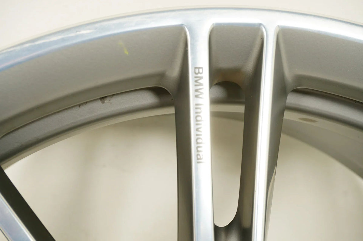 1 jante en aluminium d'origine BMW Série 5 G30 G31 20 pouces 759i 7855089 8J Detailansicht 7