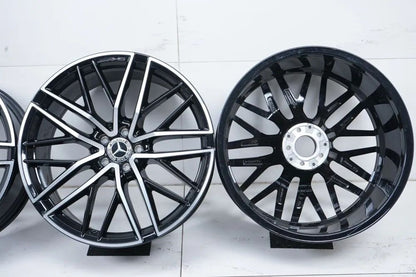 4 jantes alliage AMG Mercedes GLC43 W253 X253 21 pouces A2534015700 A2534015800
