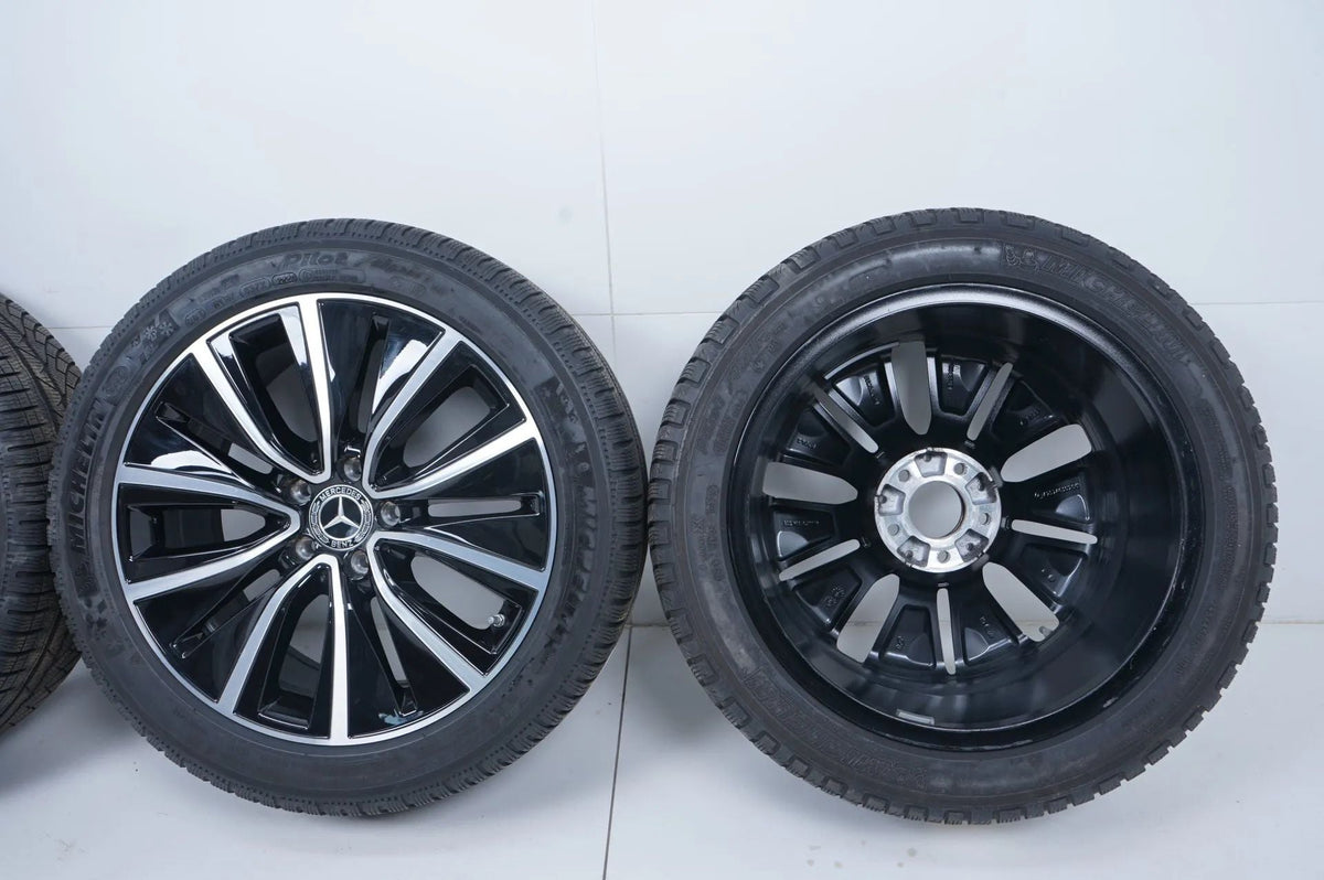 Mercedes CLS Klasse W257 Allwetterräder mit neuen Allwetterreifen 245 45 18 Zoll