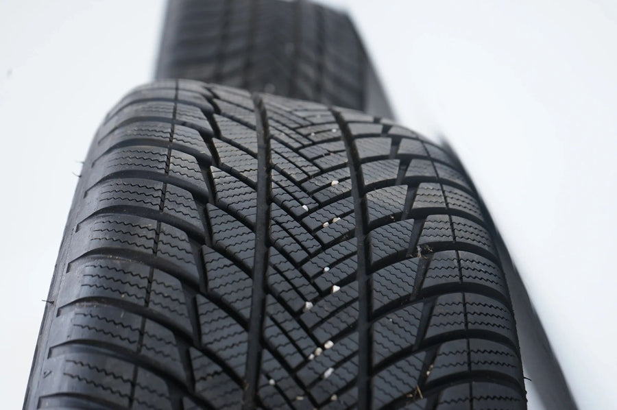 Mercedes GLA GLB H247 Winterräder Winterreifen 235 50 19 Zoll 8mm