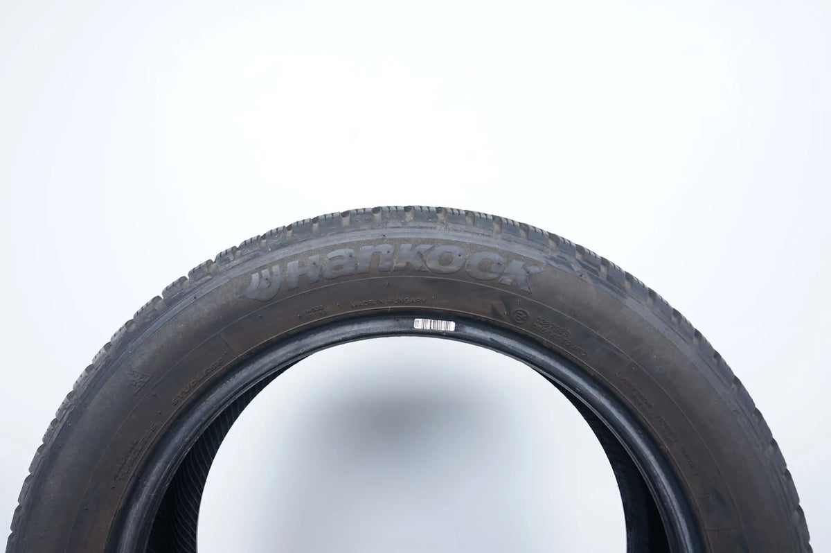 4 x Winterreifen 205 55 17 Zoll Hankook  DOT20 ca.5-6 mm MO Detailansicht 2