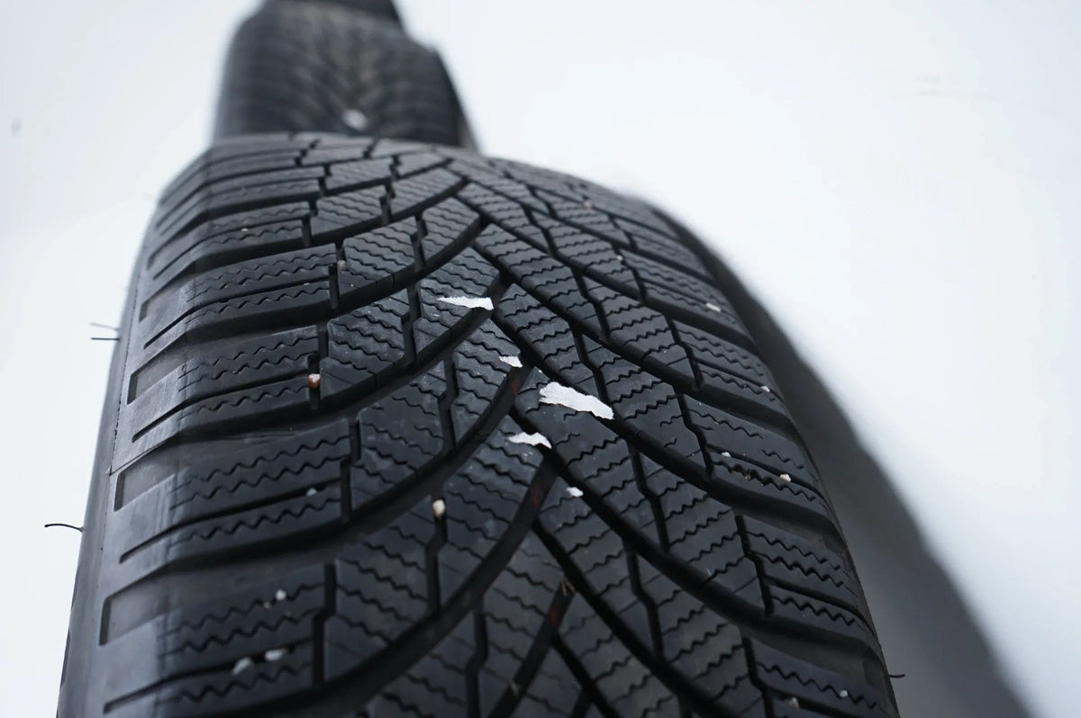 BMW X1 X2 F48 F39 Winter Tires Winter Wheels 205 60 17 inch Detailansicht 9
