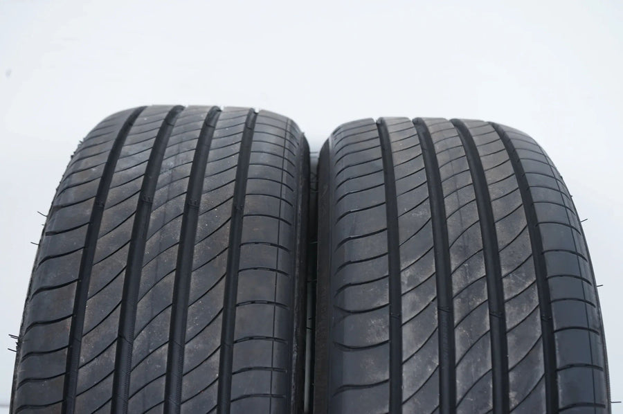 2 x Sommerreifen Michelin 205 45 17 Zoll DOT21/20 ca.6mm