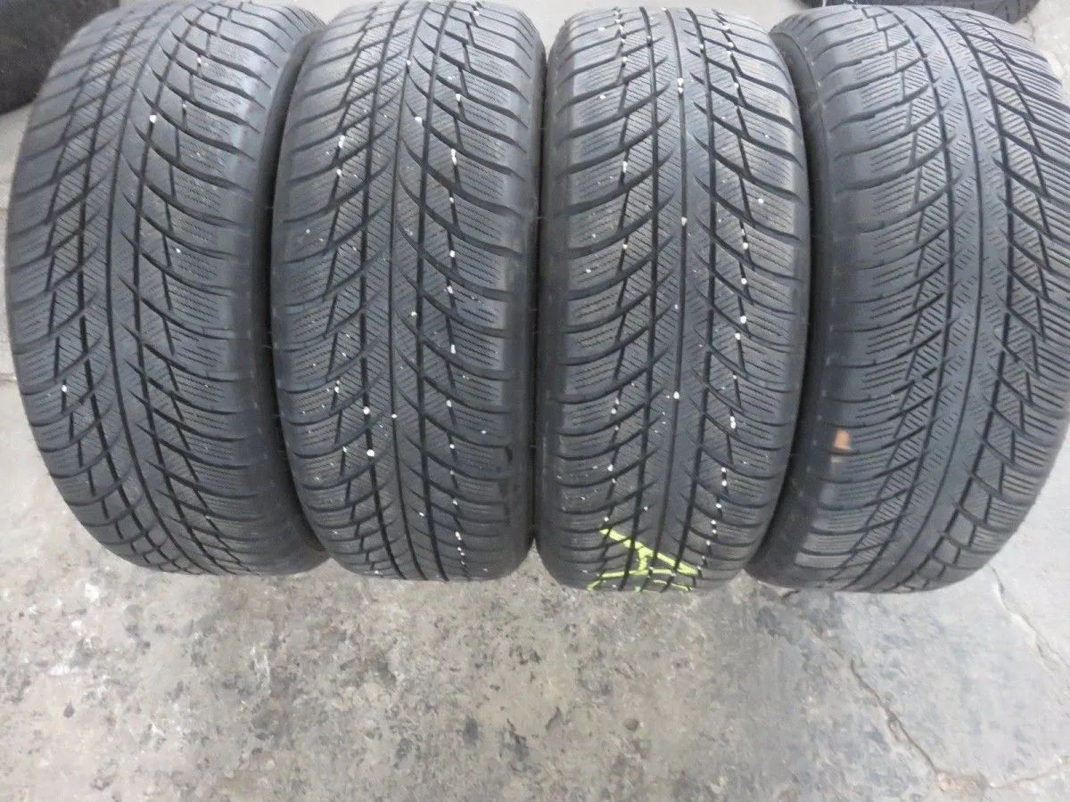Original Mini F60 Countryman SE 17 Inch Alloy Wheels Winter Wheels Winter Tires Detailansicht 8