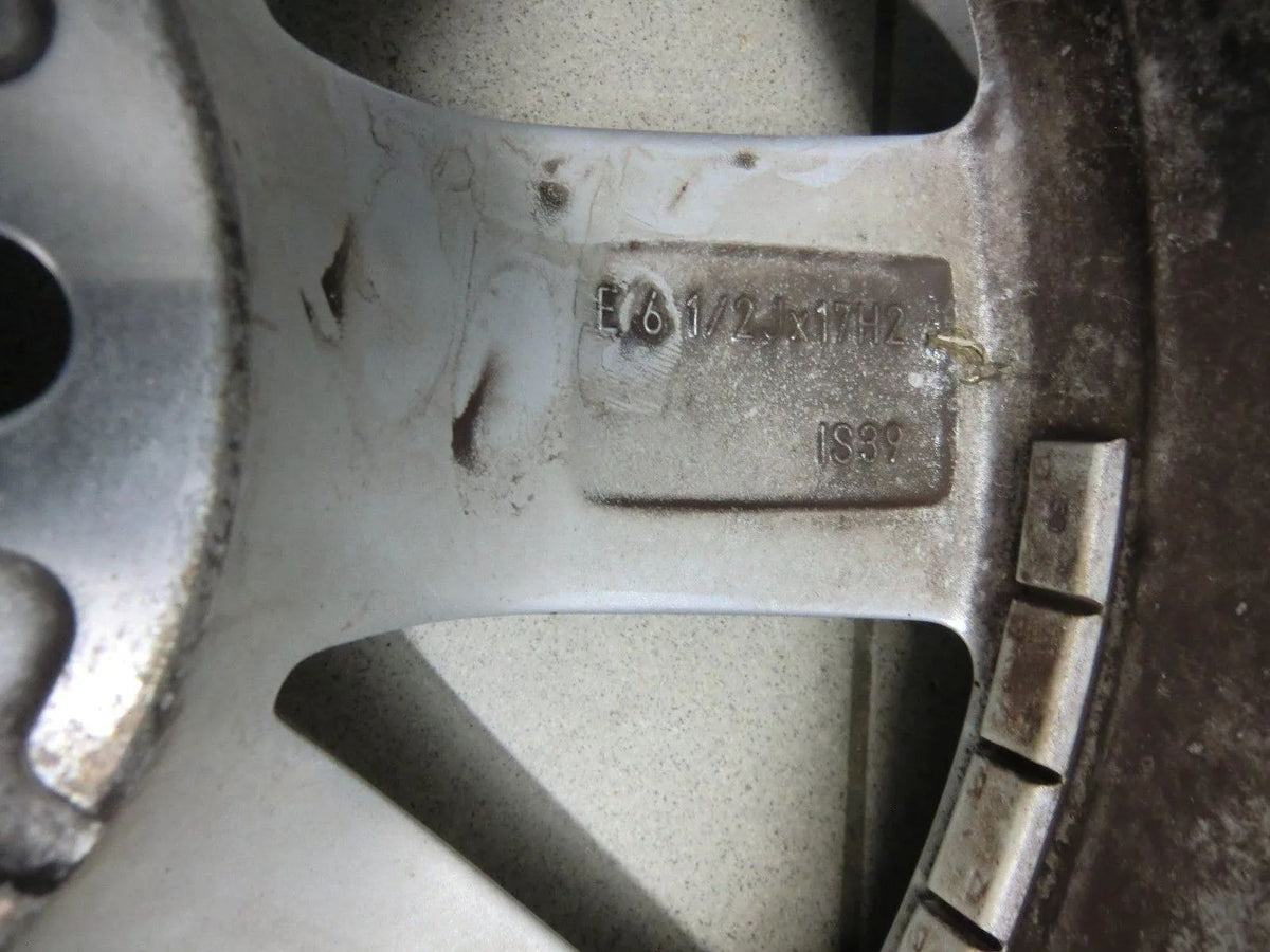 Original Mini Countryman F60 Alloy Wheels JCW Star Spoke 539 6856041 Winter Tires Detail view 10