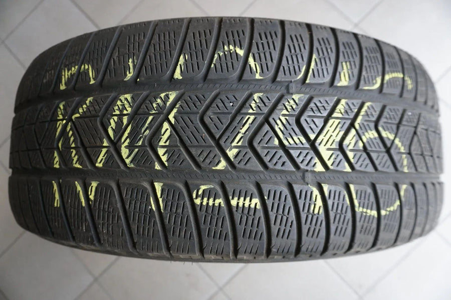 235 55 R19 101H Winterreifen Pirelli Scorpion Winter MOE RSC RFT 2018 5mm