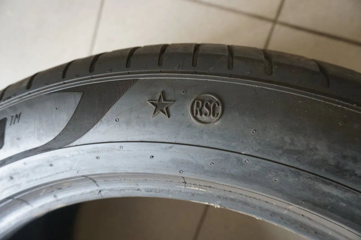 1 X 285 45 R21 113Y Sommerreifen Pirelli P Zero PZero * RSC RFT 2018 6mm Detail view 5
