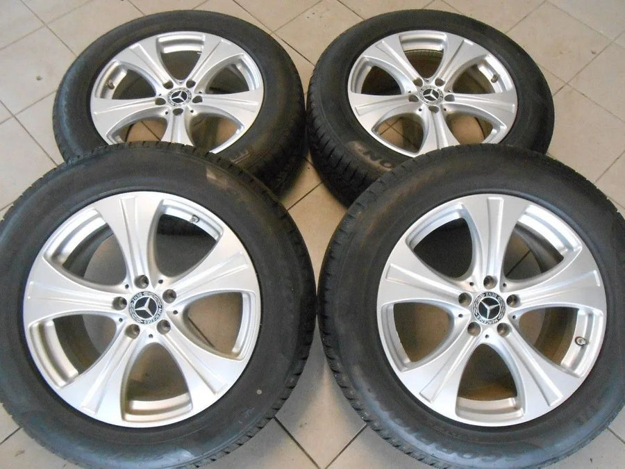 Roues d'hiver d'origine Mercedes GLC X253 C253 Pneus d'hiver 235 60 R18 pouces 6mm