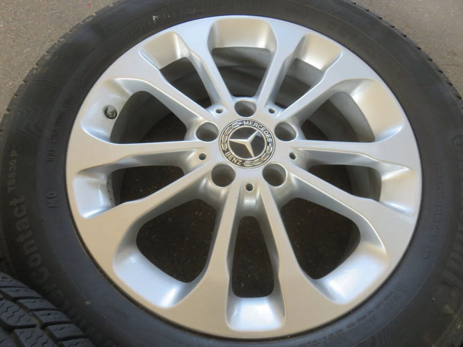 Original Mercedes GLA X156 Alufelgen Winterräder Winterreifen 215 60 R17 96H 7mm