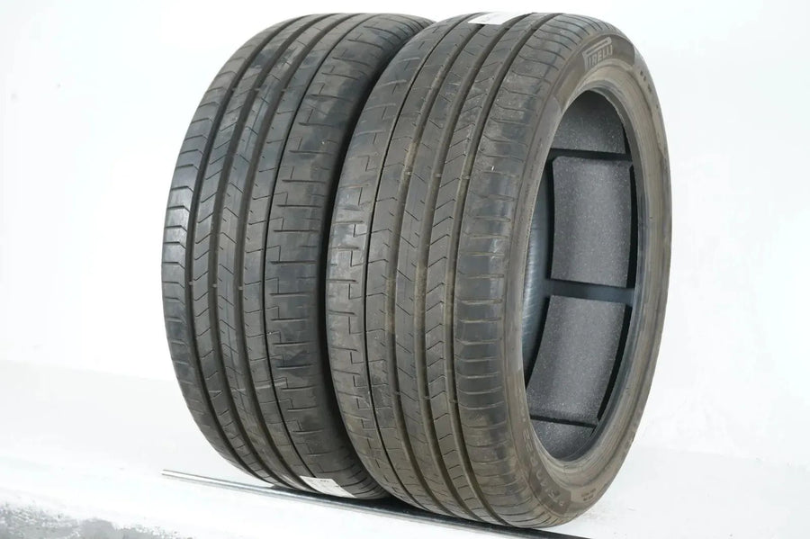 2x Pneus d'été Pirelli P Zero 275 40 22 pouces BMW* DOT22 env. 6mm