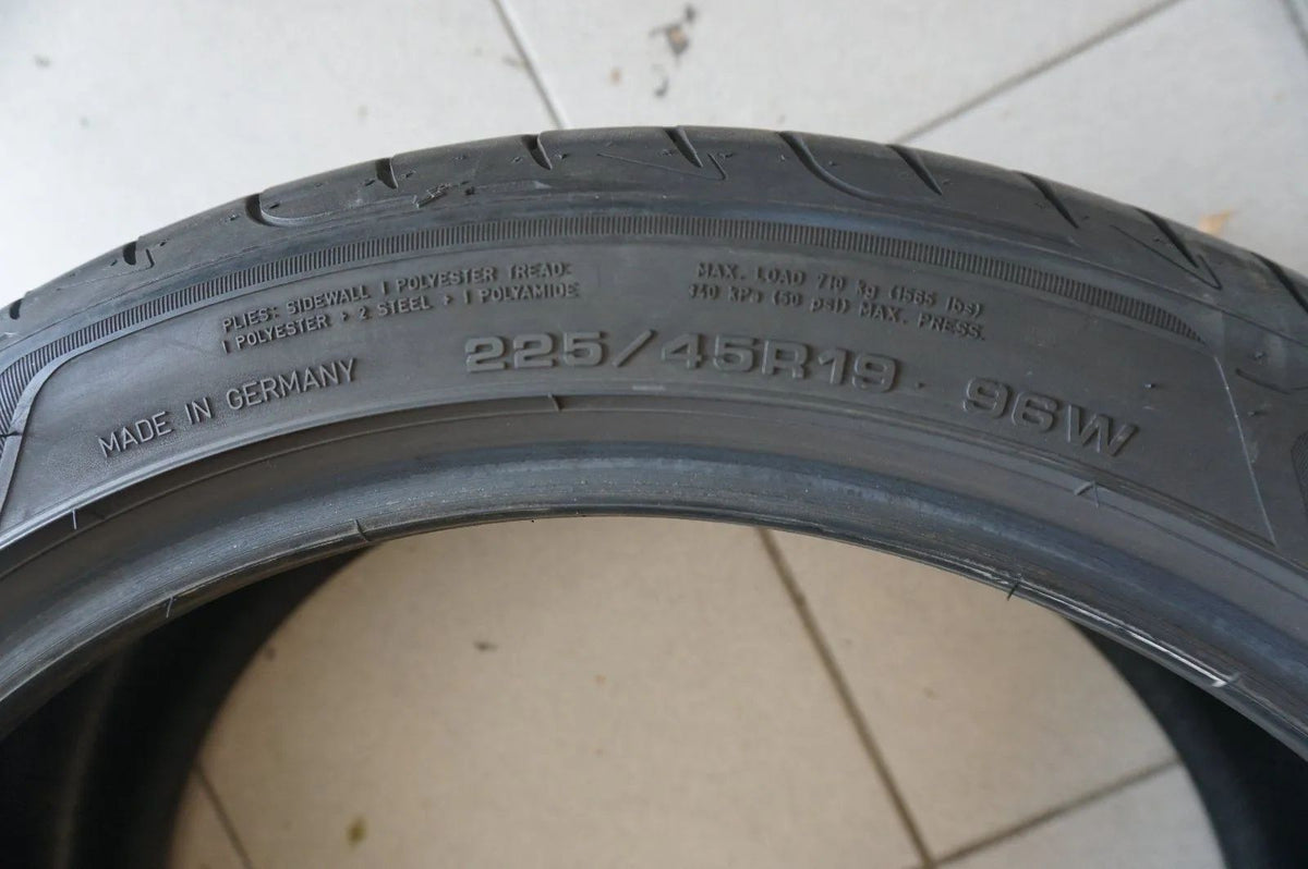 2 X 225 45 R19 96W pneus été Goodyear Eagle F1 * 2021 5mm Vue détaillée 3