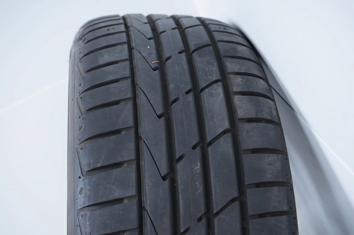 Mercedes C-Class W205 summer wheels, summer tires, 17 inch Detailansicht 13