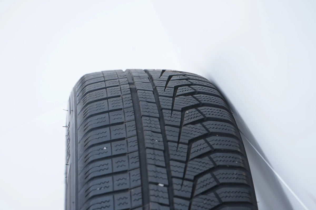 Mercedes AB Class W177 W247 Winter Wheels Winter Tires 16 Inch Detailansicht 9