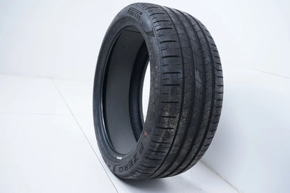 1x Demo Sommerreifen Pirelli P Zero 235 40 19 Zoll DOT21 TO Tesla