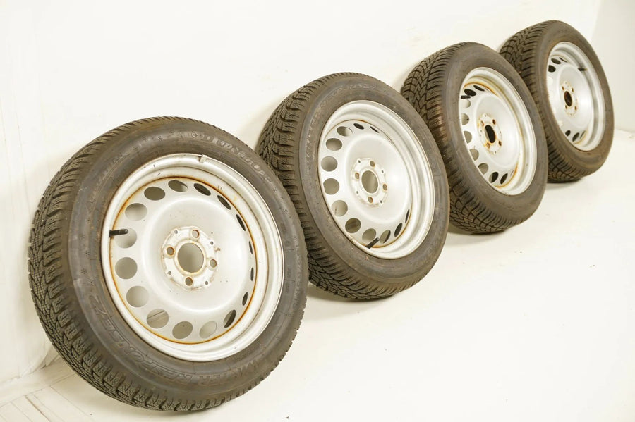 Smart A453 W453 Winterreifen Winterräder 15 Zoll 7mm
