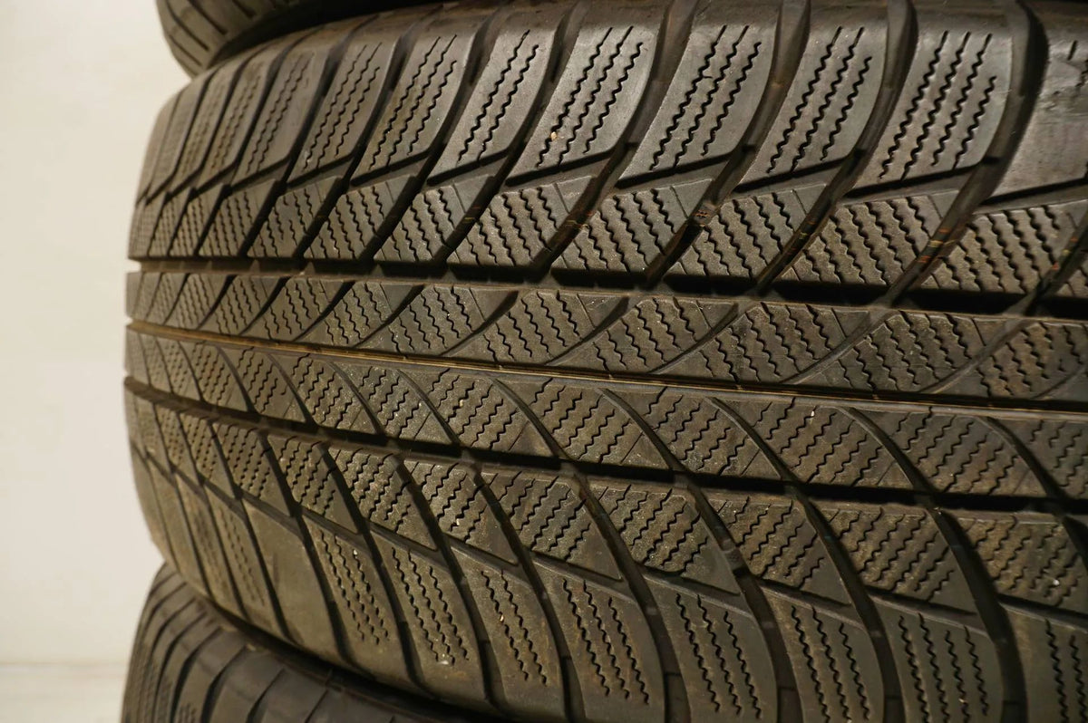 4 x Bridgestone winter tires 245/50 R19 DOT 18/19 BMW* approx. 5mm tread depth RFT Detailansicht 7