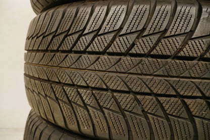 4 x Bridgestone winter tires 245/50 R19 DOT 18/19 BMW* approx. 5mm tread depth RFT