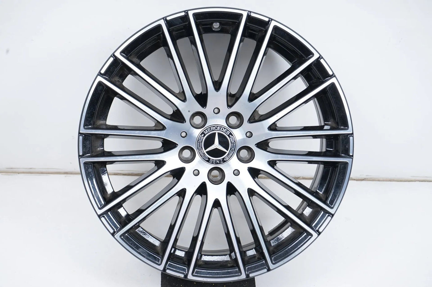 1 x Jante alliage Mercedes Classe C W206 18 pouces A2064014900 7,5J ET40