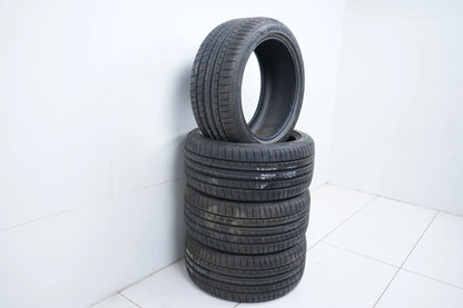 4x Goodyear summer tires 255/40 R18 DOT18 approx. 8 BMW* RFT