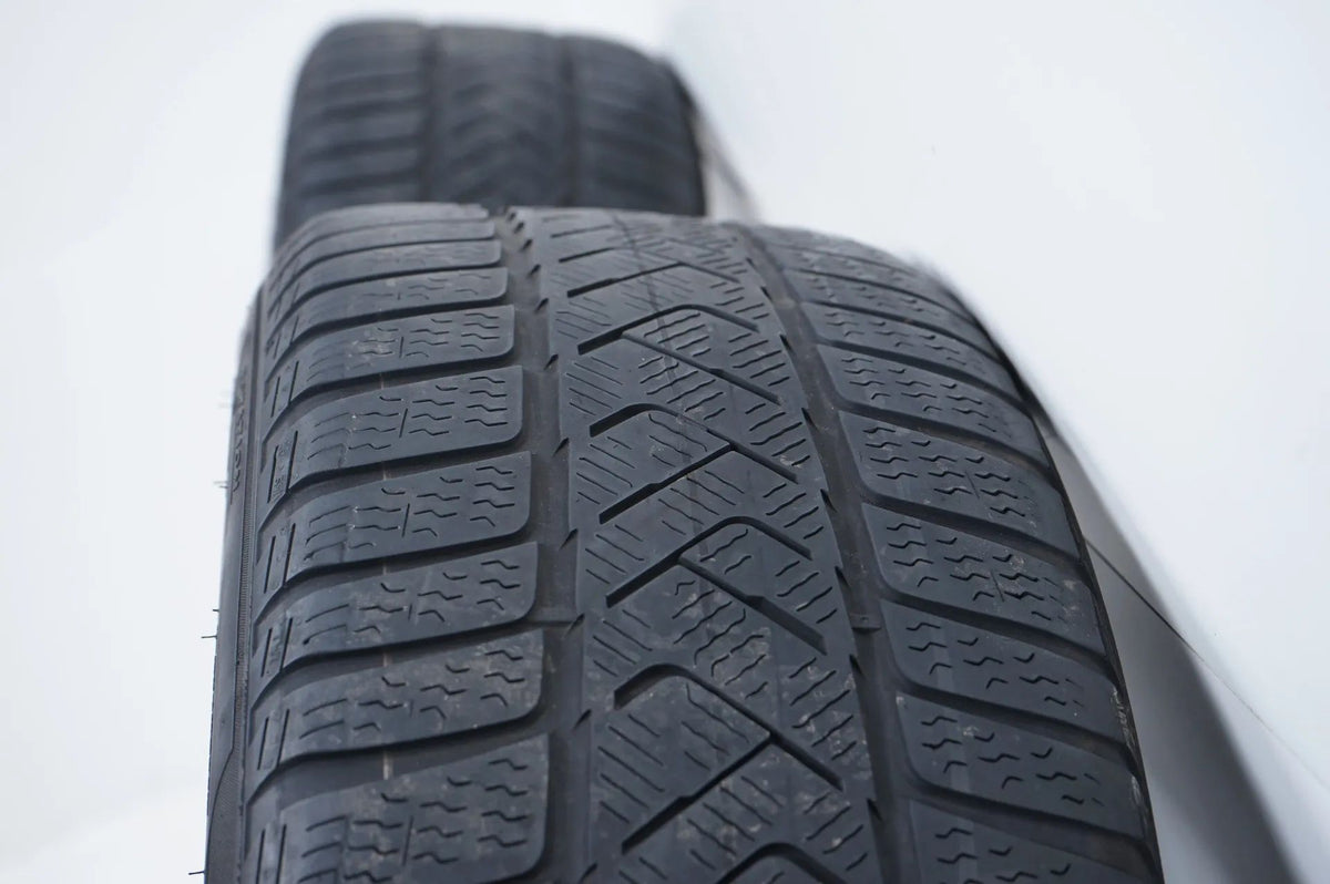 Mercedes C-Class W206 winter tires/wheels 225/45/18 inch Detailansicht 11