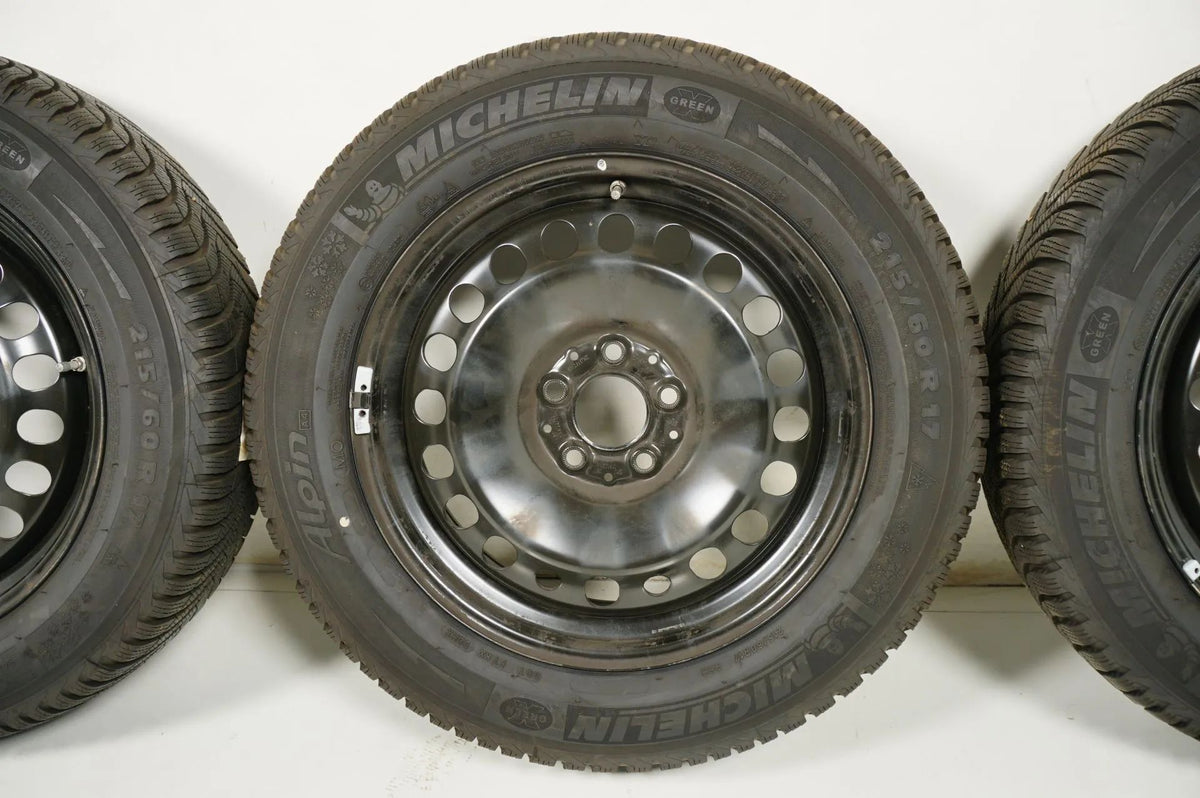 Mercedes GLA W156 X156 Winterreifen Winterräder 215 60 17 Zoll Detailansicht 5