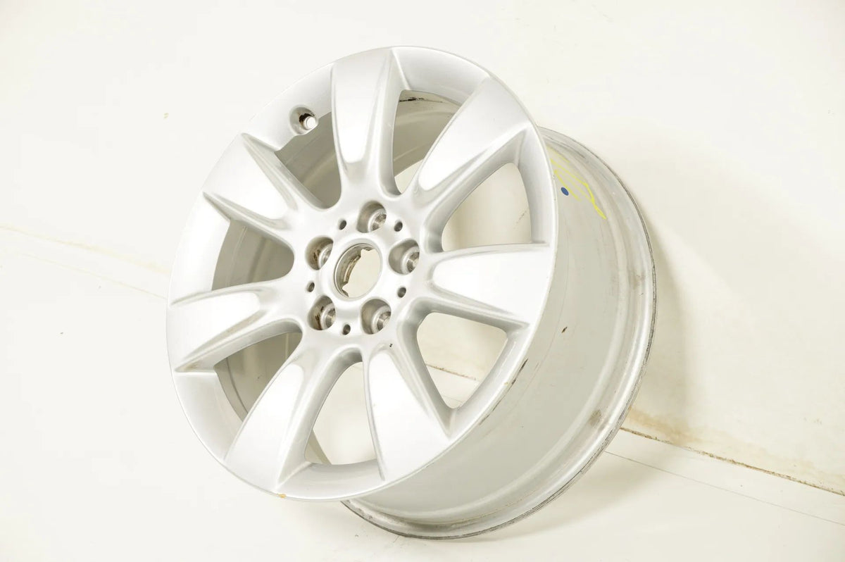 1 x Originele MINI Countryman F60 lichtmetalen velg 17 inch 530 6868276 7,5J Detailweergave 4