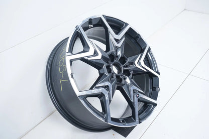 1 x Originální BMW X1 X2 U11 U10 aluové kolo 20 palců M873 6898053