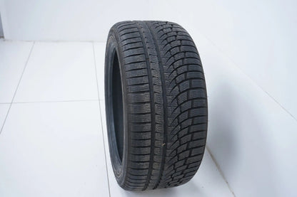 1 x Winterreifen Nokian 255 40 18 Zoll DOT19 ca.7 mm