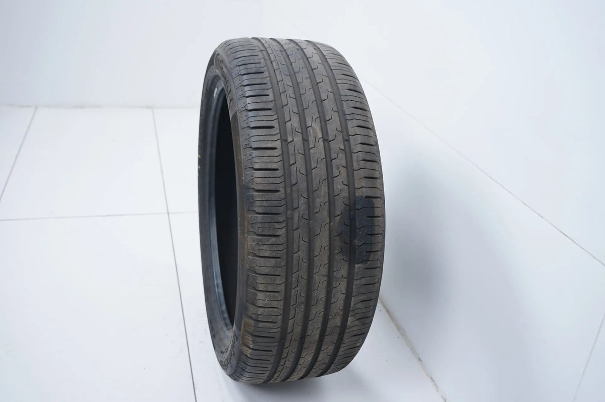 1x Continental summer tire 225/45 R19 DOT19 BMW* approx. 5mm tread depth RFT Detail view 5