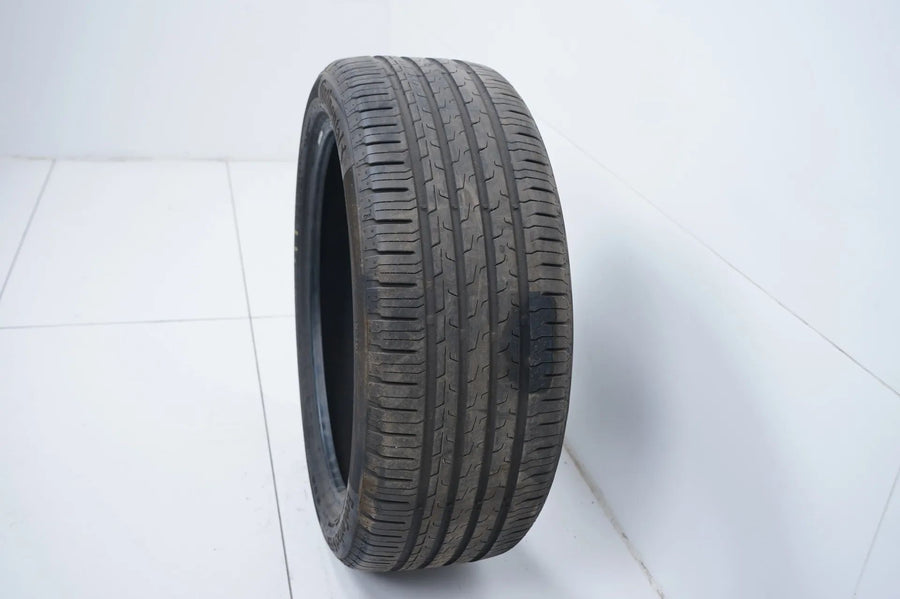 1x Continental summer tire 225/45 R19 DOT19 BMW* approx. 5mm tread depth RFT