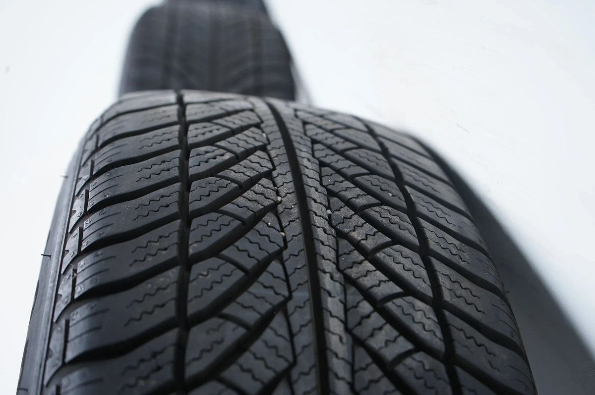 MINI MINI F55 F56 F57 Winter tires Winter wheels 195 55 16 inch Detailansicht 8