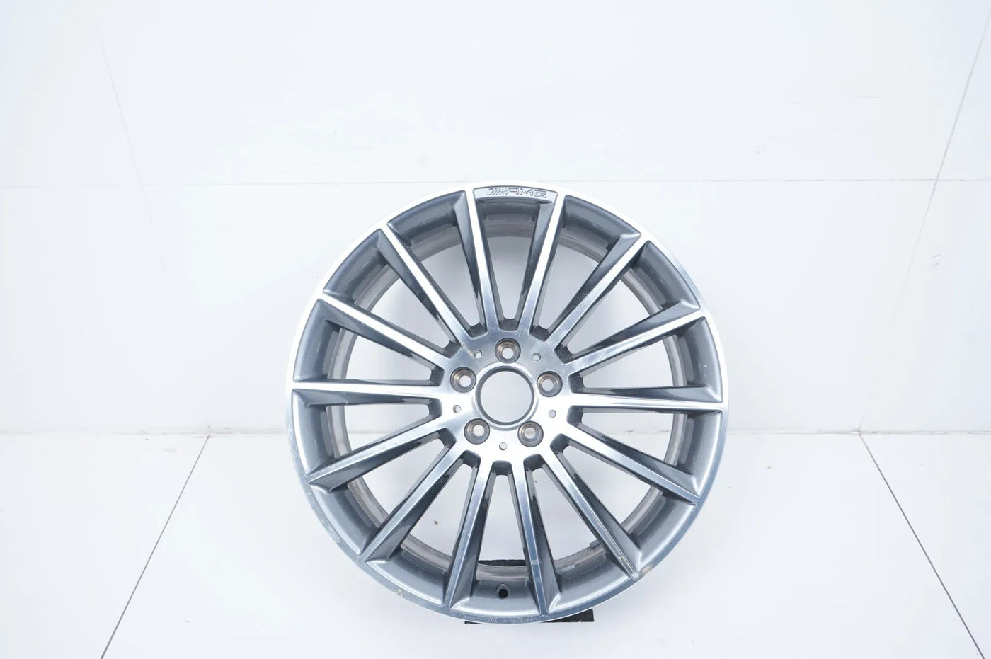 1 x Mercedes E Klasse W213 AMG Alufelge 20 Zoll A2134012200 8J