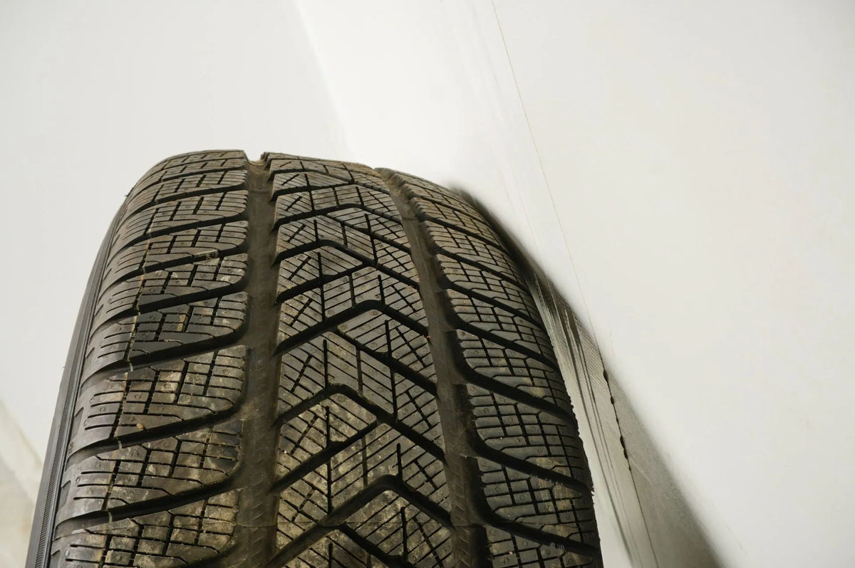 WieNeu Maserati Levante Winterreifen Winterräder 255 60 18 Zoll Detailansicht 11