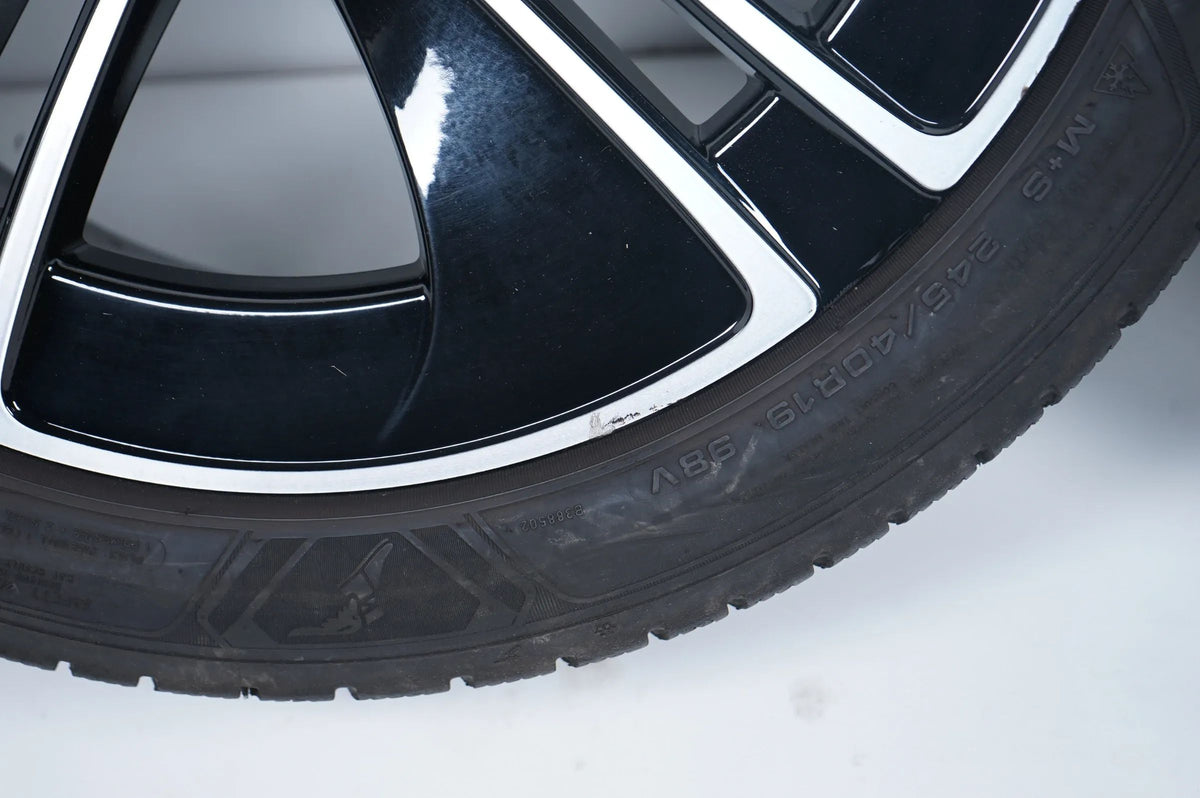 Pneus/jantes hiver 245/40/19 pouces pour Mercedes Classe CLE W236 Detailansicht 5
