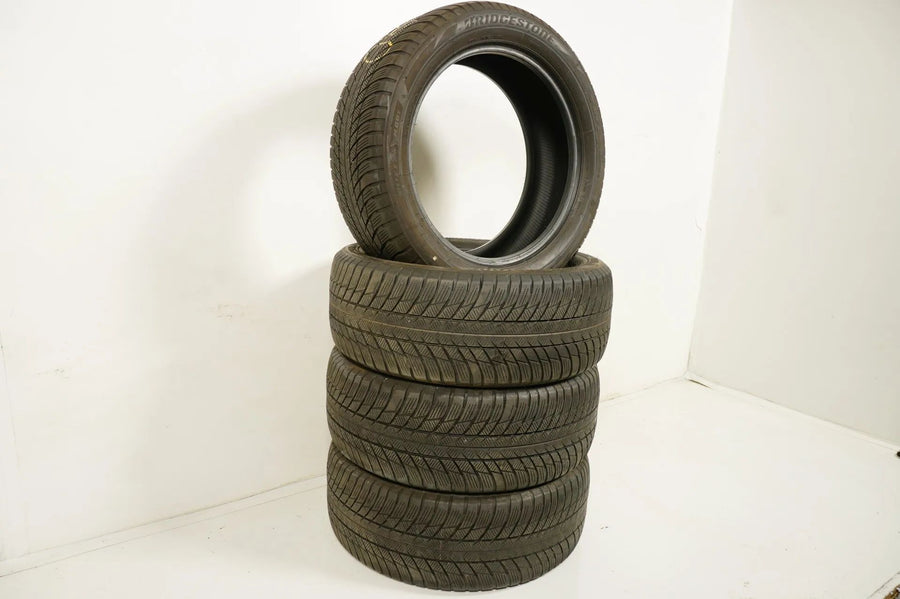 4 x Winterreifen Bridgestone 245 50 19 Zoll  DOT19 ca.4-5mm BMW
