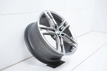 1 x Genuine BMW 1 Series 2 Series F44 F40 Alloy Wheel 18 Inch 556M 8053524