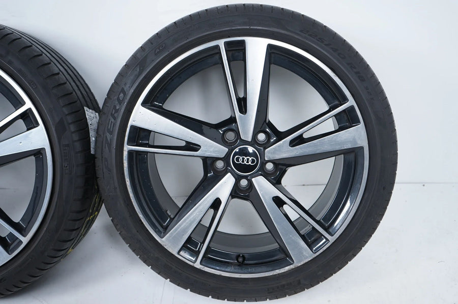Audi A3 S3 8Y Winterräder mit neuen Winterreifen 225 40 18 Zoll 8Y0601025N