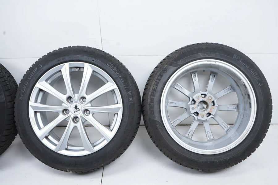 Zimní pneumatiky a disky Audi Q2 GA 205 55 17 palců