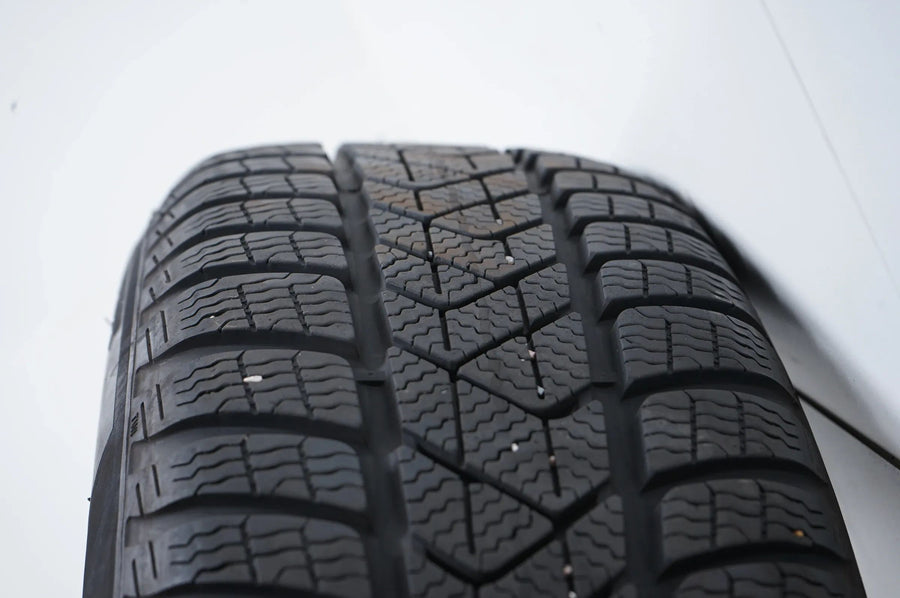BMW X1 X2 F48 F39 Winter Tires Winter Wheels 205 60 17 inch