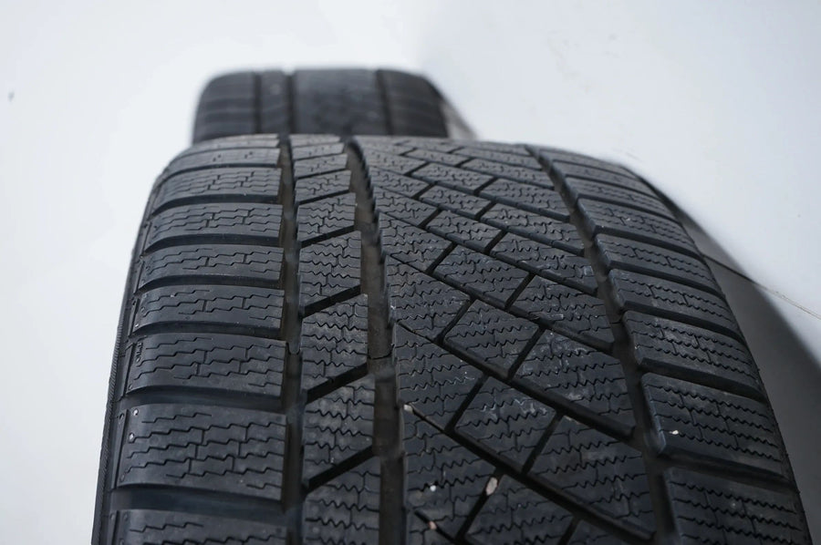 BMW Z4 G29 winter tires/wheels 255/40/18 inch M798