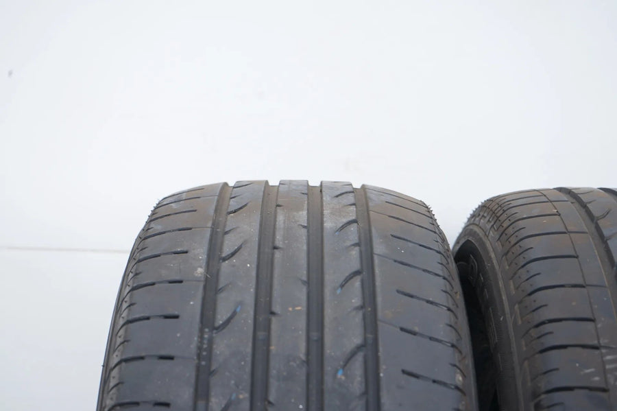 2 pneus d'été Bridgestone Dueler 245 65 17 pouces, environ 5mm, DOT17