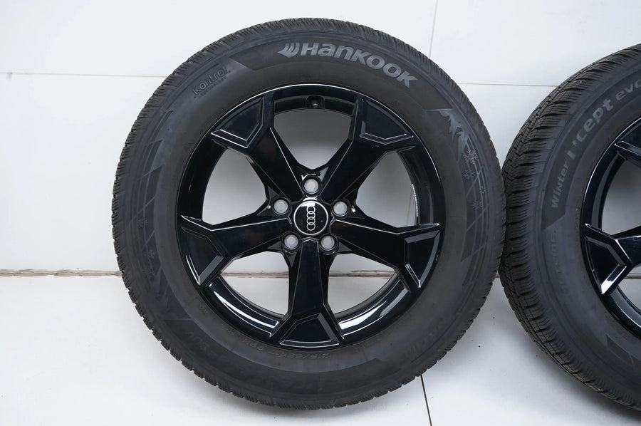 Audi Q3 83A F3 Allwetterräder mit neuen Allwetterreifen 215 65 17 Zoll
