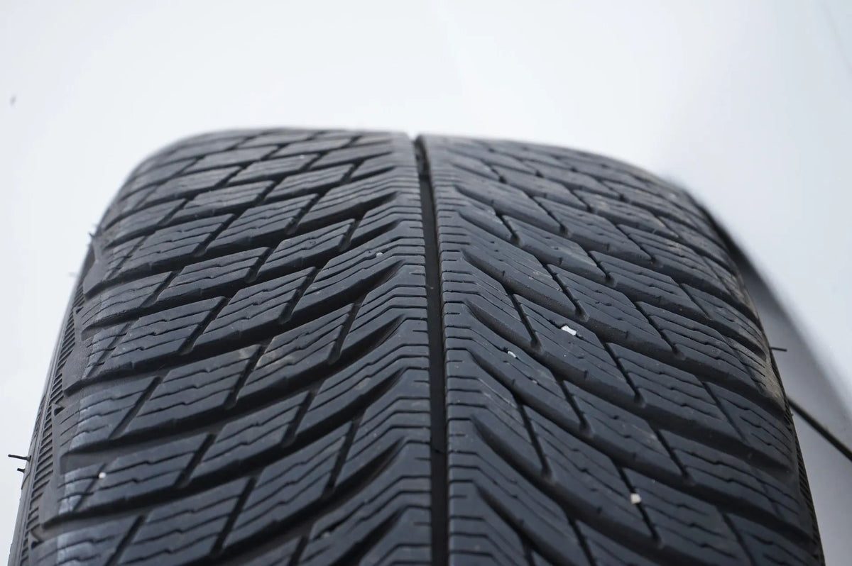 Mercedes E43 E53 AMG W213 Winter Tires Winter Wheels 19 Inch Detailansicht 12