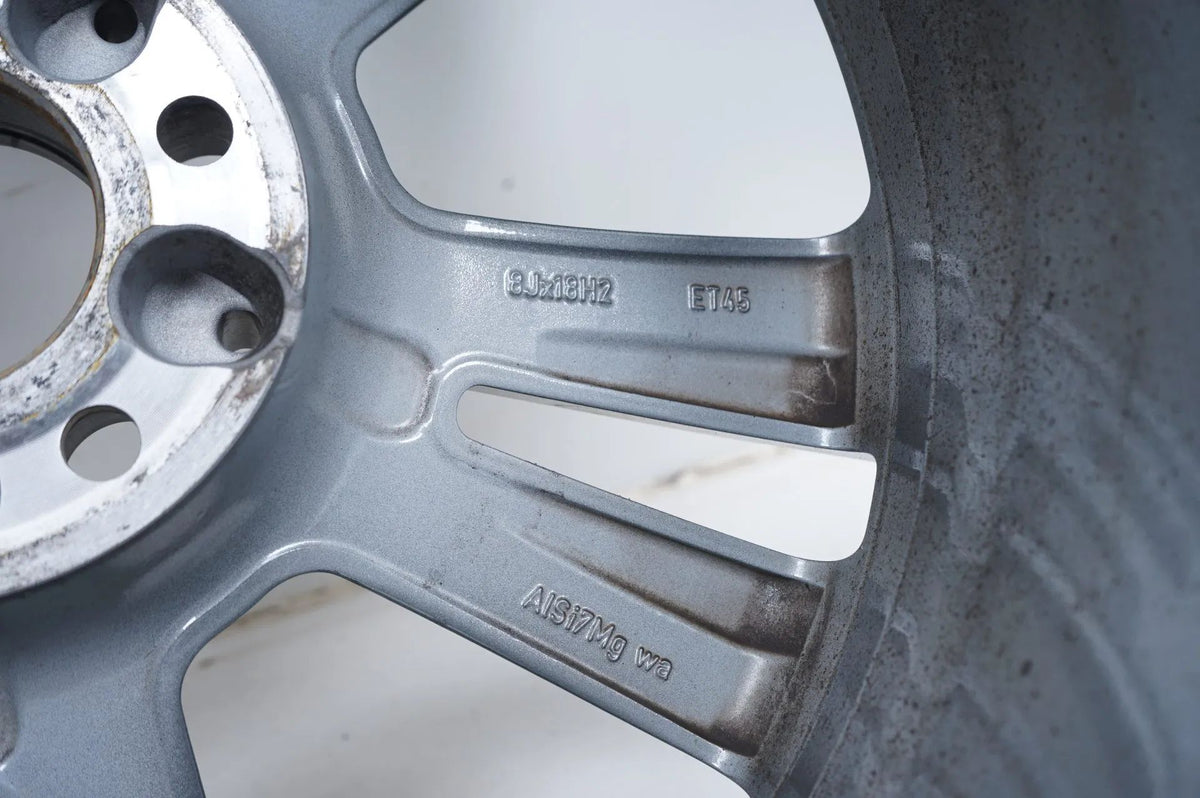 1 x Mercedes E-Class Coupe W207 18-inch Alloy Wheel A2074012902 8J Detail view 6